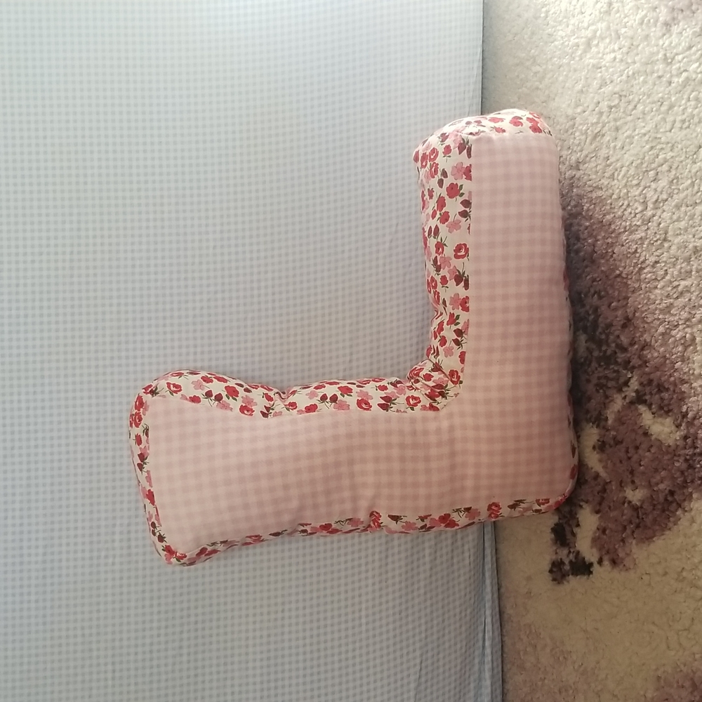 Handmade Decorative Pillow "L"